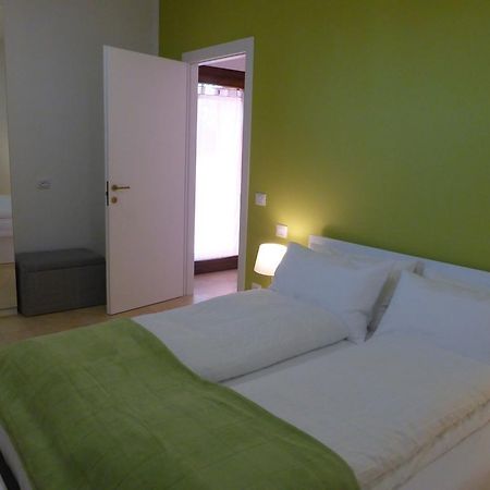 La Valeriana Farm Apartments Сан-Даниэле-дель-Фриули Экстерьер фото